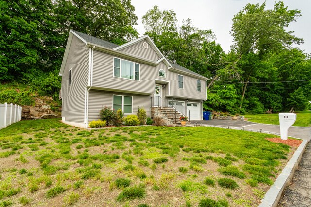 533 Seltsam Rd, Bridgeport, CT 06606 - photo 4