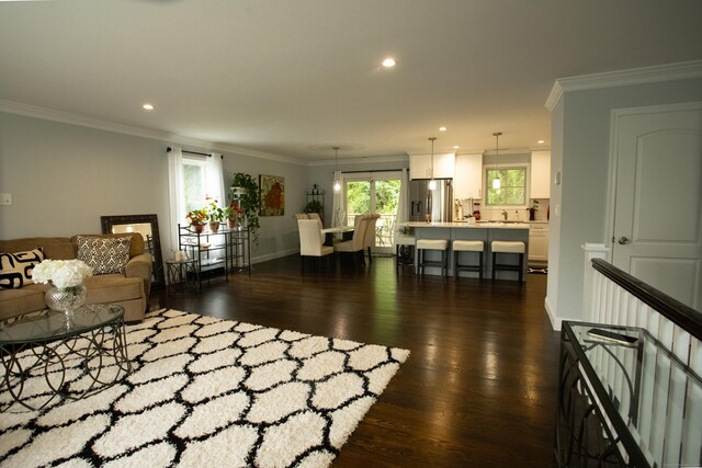 533 Seltsam Rd, Bridgeport, CT 06606 - photo 7