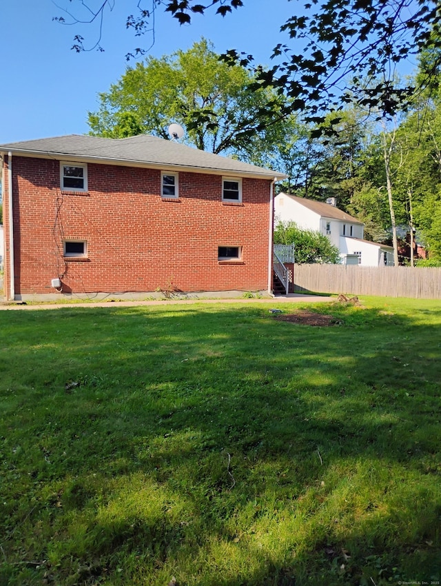 3 Rye Ridge Parkway, West Hartford, CT 06117 - rear view of property with stairs and brick siding