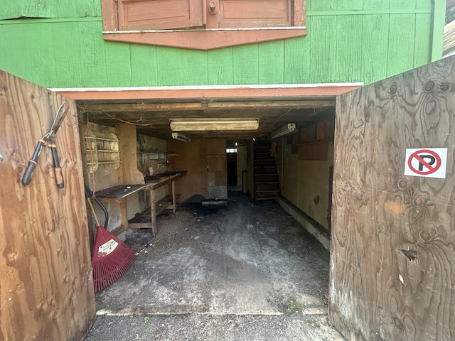 117 State Ave, Killingly, CT 06241 - view of garage