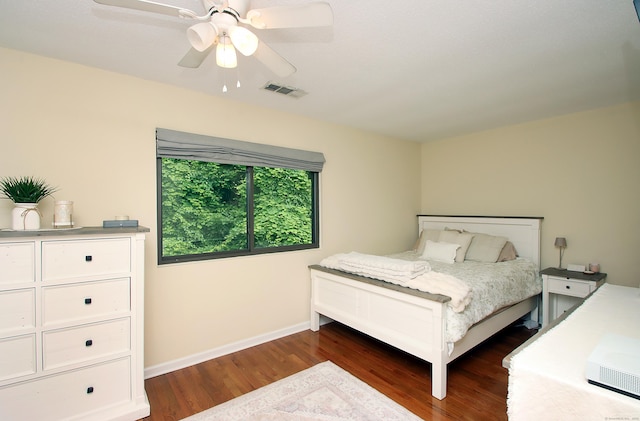 140 Thompson St Apt 16A, East Haven, CT 06513 - bedroom featuring dark wood-style floors and ceiling fan