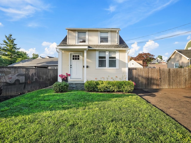 8 Platt St, Norwalk, CT 06855 - view of front facade featuring a shingled roof
