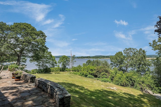 41 Watrous Point Rd, Old Saybrook, CT 06475 - photo 23