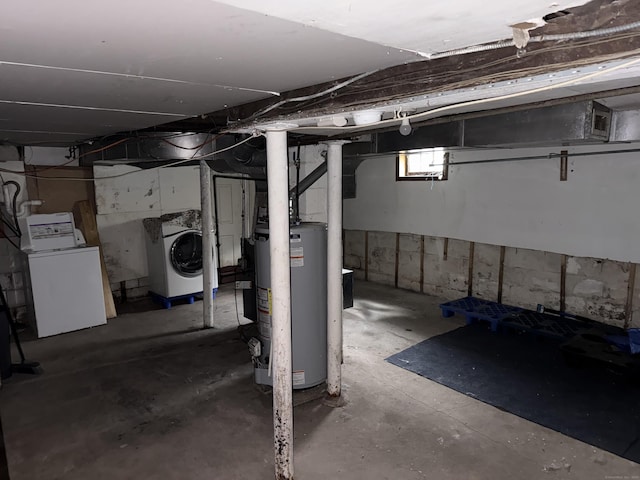 118 Cherry Ann St, New Haven, CT 06514 - basement with washer / dryer and gas water heater