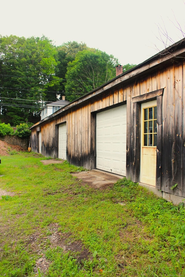 51 Main St, Thompson, CT 06255 - view of garage