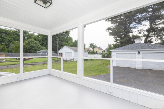 19 Robert St, Hamden, CT 06514 - view of unfurnished sunroom