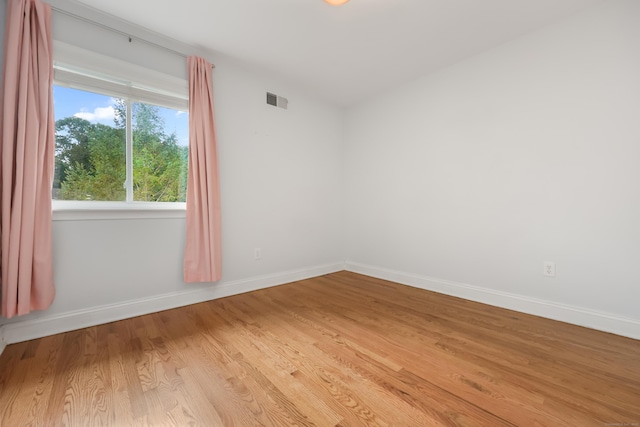 75 Cos Cob Ave Apt 10, Greenwich, CT 06807 - photo 29