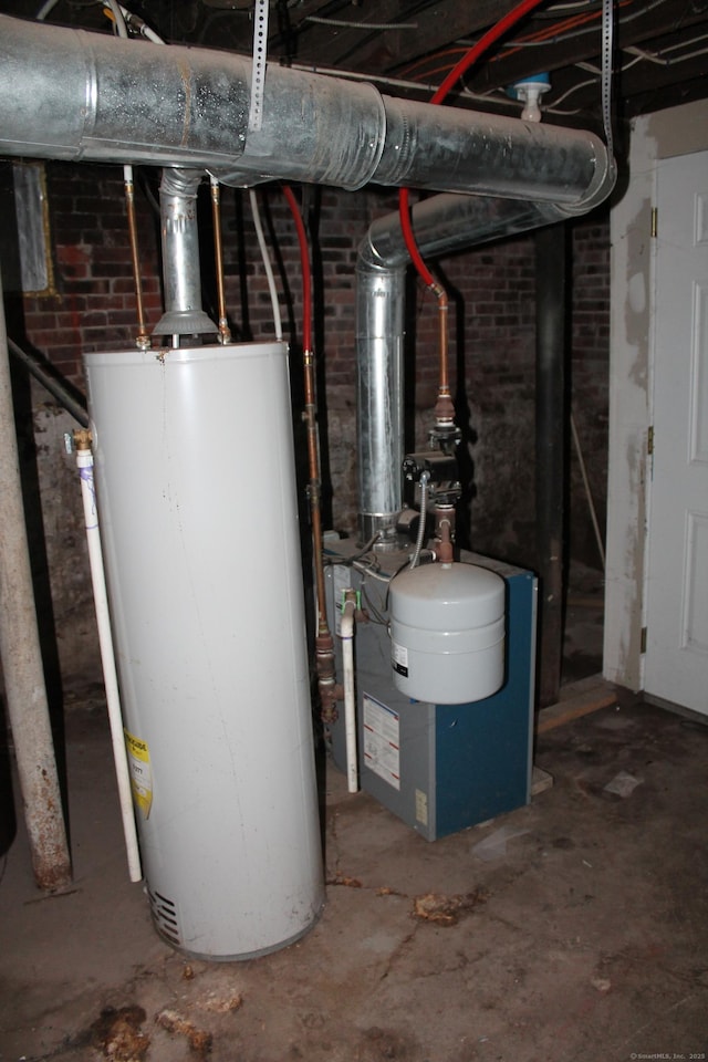 120 Linsley Ave, Meriden, CT 06451 - utility room featuring gas water heater