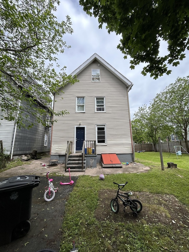 14 Market St, New Haven, CT 06513 - rear view of property