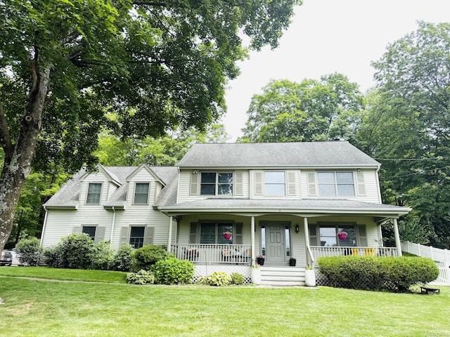489 Hoyt St, Darien, CT 06820 - photo 3