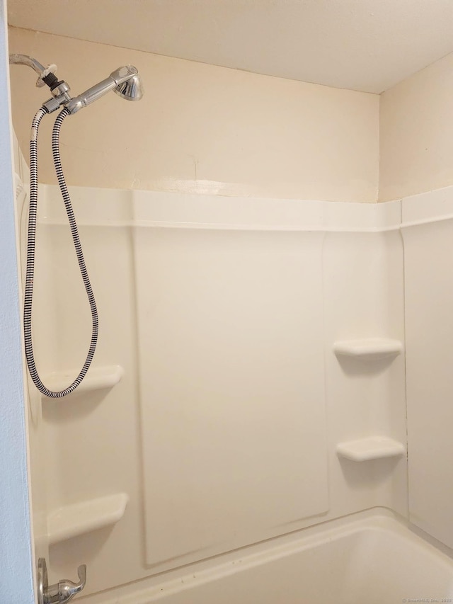 218 Wakefield Cir Unit 218, East Hartford, CT 06118 - photo 10