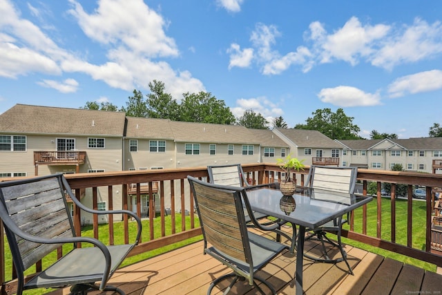 27 Riverview Ct Unit 27, Brookfield, CT 06804 - wooden deck featuring a residential view and a yard