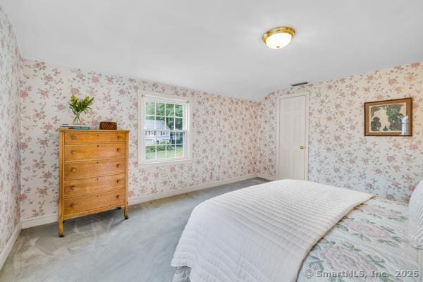 588 Fern St, West Hartford, CT 06107 - carpeted bedroom featuring wallpapered walls and baseboards