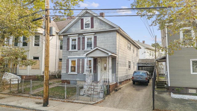 189 Ferry St, New Haven, CT 06513 - view of front of house featuring a gate, a fenced front yard, and crawl space