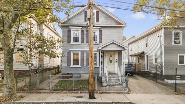 189 Ferry St, New Haven, CT 06513 - view of front facade featuring a fenced front yard and a gate
