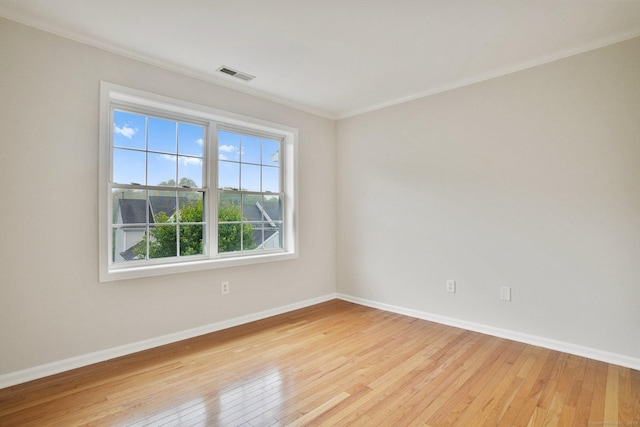 1802 Pinnacle Way Unit 1802, Danbury, CT 06811 - unfurnished room featuring light wood-style floors and crown molding