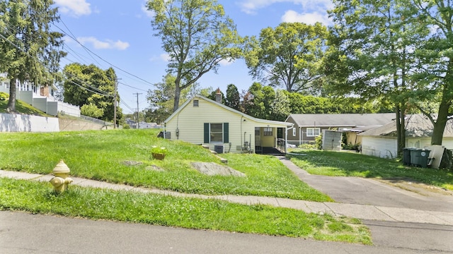 55 Utica St, Milford, CT 06461 - photo 2