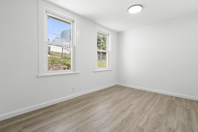 55 Utica St, Milford, CT 06461 - photo 22