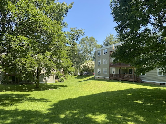 5 Woodside Ave Unit D41, Danbury, CT 06810 - view of green lawn with a deck