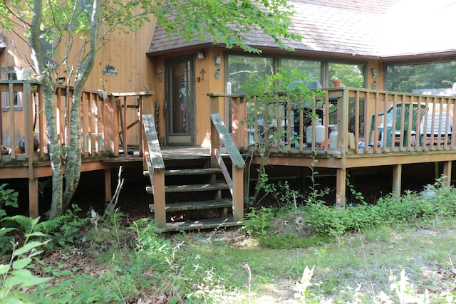110R Bloomingdale Rd, Waterford, CT 06375 - entrance to property with a wooden deck