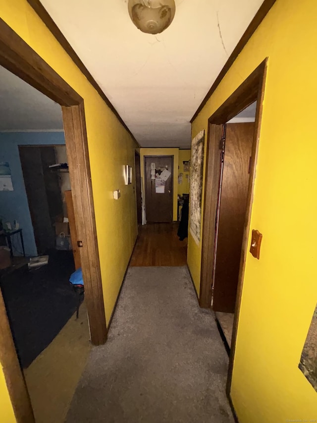 6 Orleans Ave, Killingly, CT 06239 - view of hallway