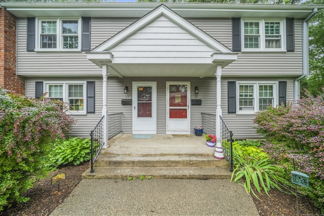 81 E Pattagansett Rd Apt 17, East Lyme, CT 06357 - photo 2