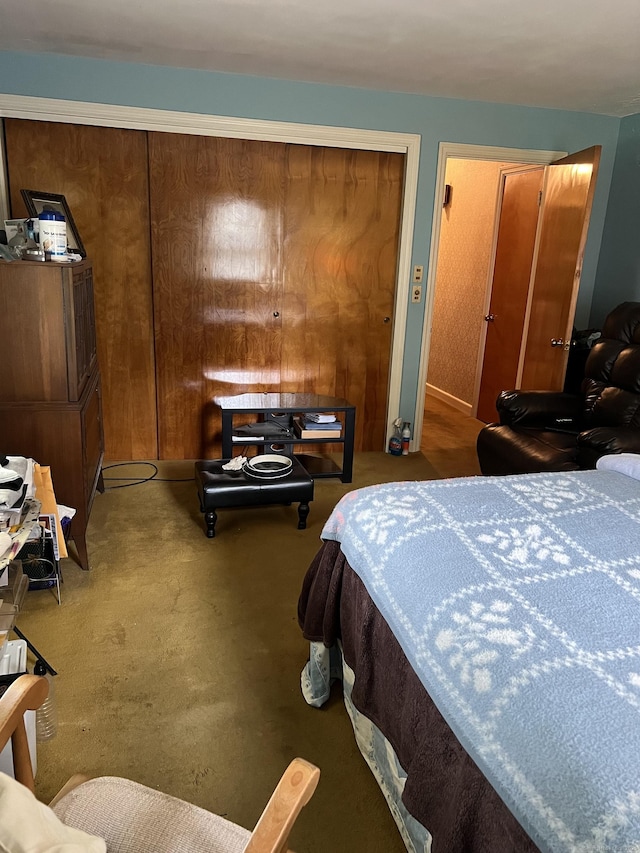 bedroom featuring carpet