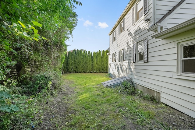24 S Ave, Danbury, CT 06810 - view of green lawn