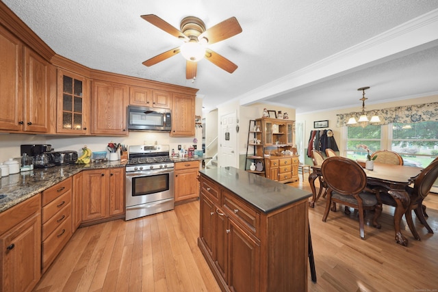 18 Deercrest Dr, Torrington, CT 06790