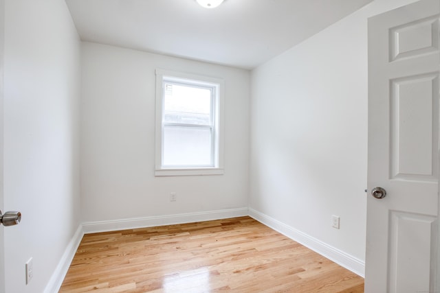 289 E Ave, Bridgeport, CT 06610 - empty room featuring light wood-style flooring