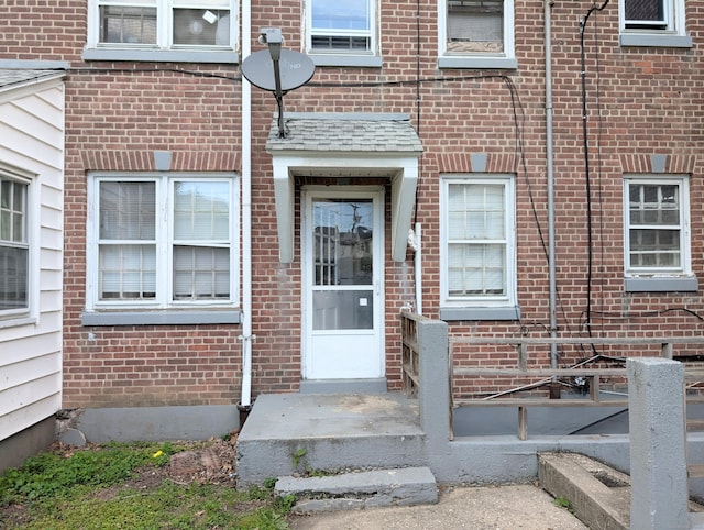 901 William St Apt A, Bridgeport, CT 06608 - entrance to property featuring brick siding
