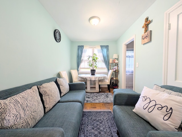 901 William St Apt B, Bridgeport, CT 06608 - view of living room