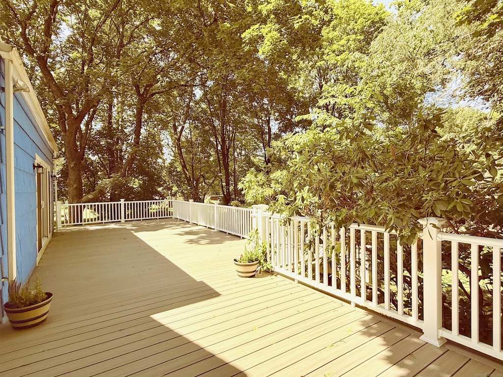 27 Stonecrop Rd, Norwalk, CT 06851 - view of deck