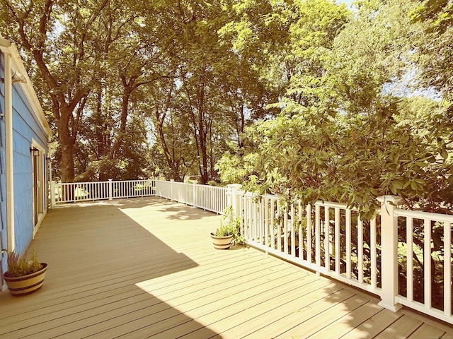 27 Stonecrop Rd, Norwalk, CT 06851 - view of deck