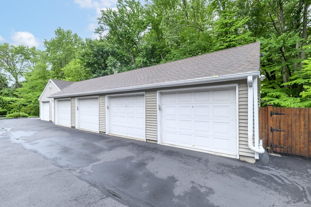 51 Old Kings Hwy Unit 5, Greenwich, CT 06897 - view of garage