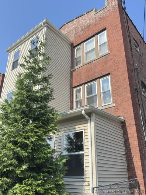 26 Groton St, Hartford, CT 06183 - photo 2