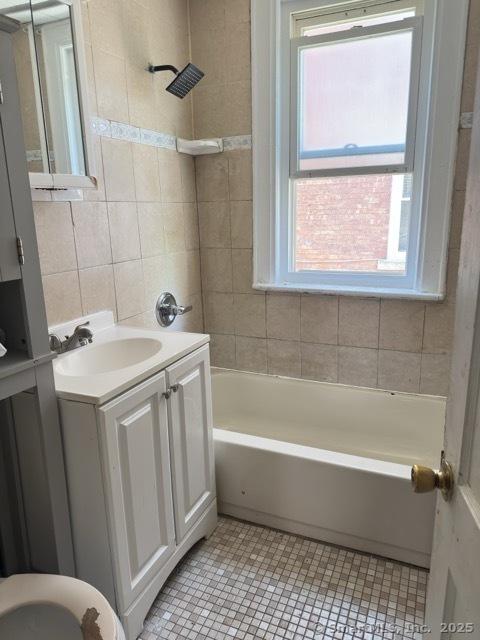 26 Groton St, Hartford, CT 06183 - photo 4
