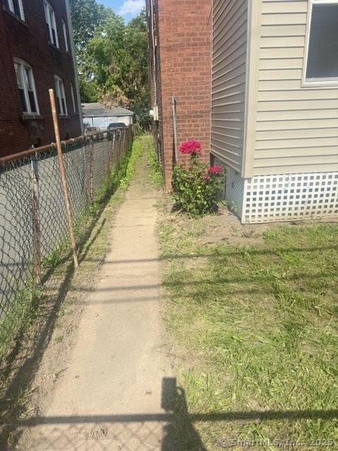26 Groton St, Hartford, CT 06183 - photo 5