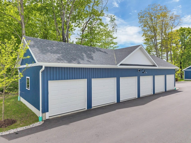 138 Boston Post Rd Unit 15, East Lyme, CT 06333 - view of garage