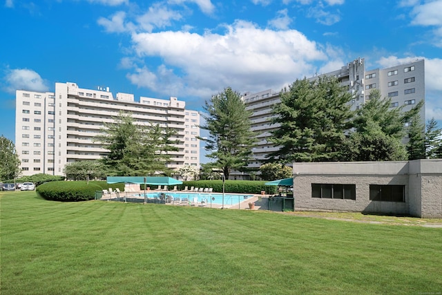 3200 Park Ave Unit 6A2, Bridgeport, CT 06604 - community pool with a yard