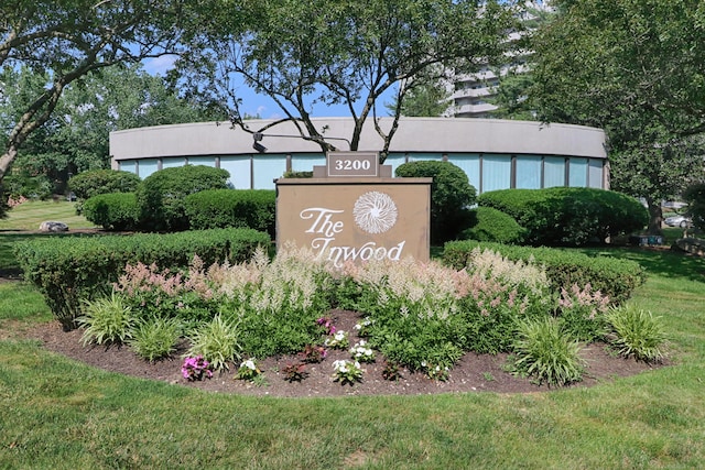 3200 Park Ave Unit 6A2, Bridgeport, CT 06604 - community sign featuring a yard