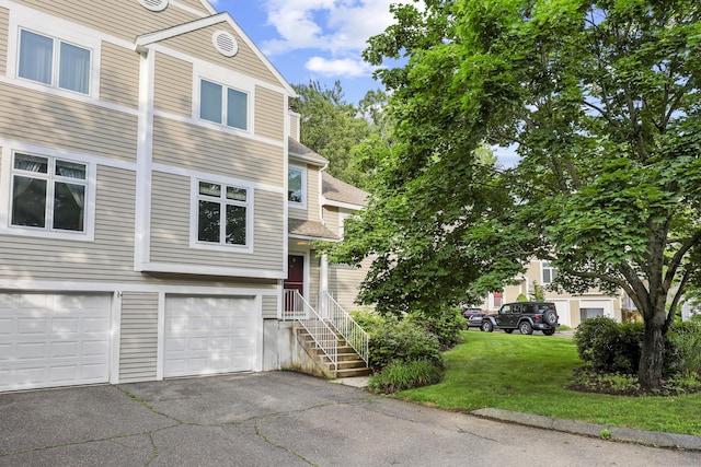 11 Essex Ct Unit 11, Avon, CT 06001 - photo 2