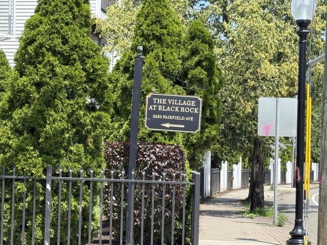 3250 Fairfield Ave Apt 100, Bridgeport, CT 06605 - exterior view