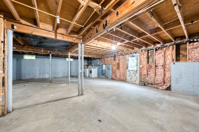 295 Hunting Lodge Rd, Mansfield, CT 06268 - basement with washer and dryer