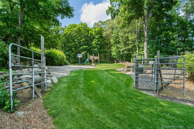 52 Aunt Park Ln, Newtown, CT 06470 - view of grassy yard