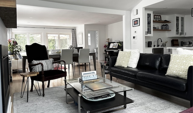27 Mary Ln, Greenwich, CT 06878 - living area featuring light wood-style floors and wet bar