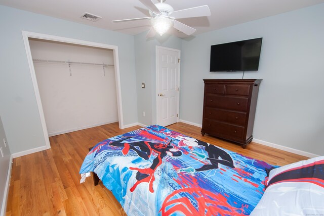 6 Fawn Meadow Dr, Naugatuck, CT 06770 - bedroom with wood finished floors, a closet, and a ceiling fan