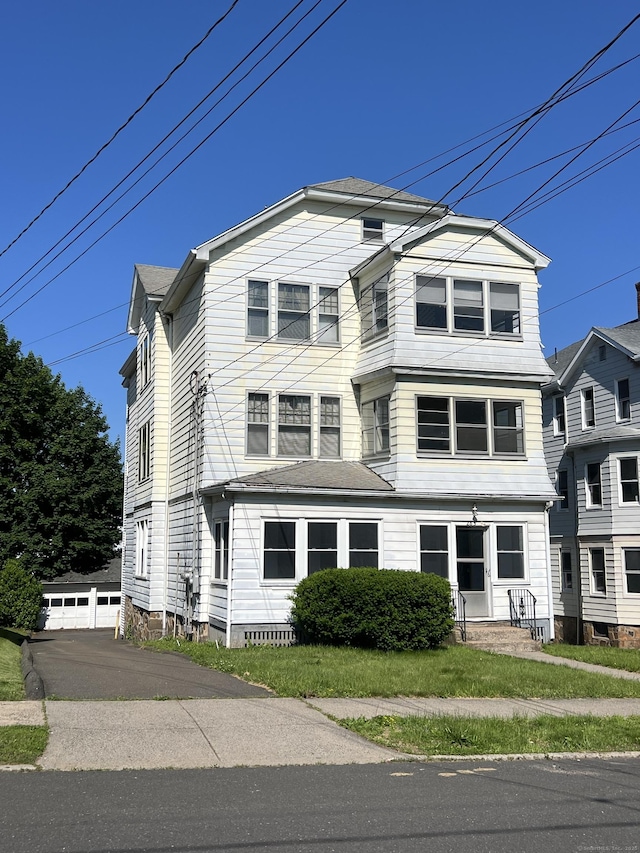 283 Linwood St, New Britain, CT 06052 - photo 1