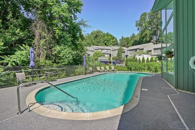 123 Old Belden Hill Rd Apt 24, Norwalk, CT 06850 - community pool featuring a patio area and a residential view