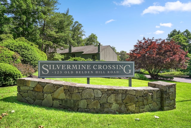 123 Old Belden Hill Rd Apt 24, Norwalk, CT 06850 - community / neighborhood sign with a yard